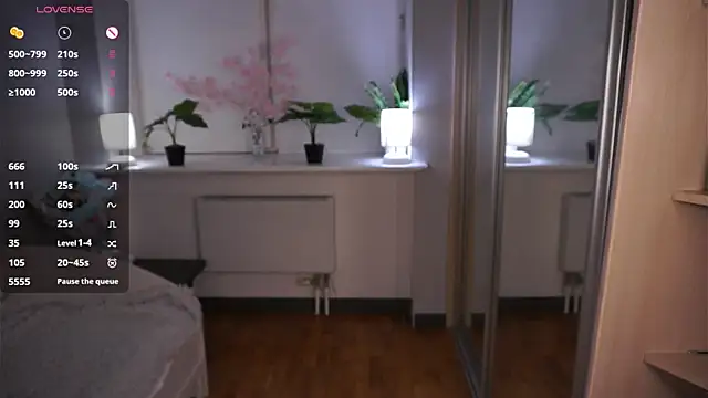 HannaHayles online show from April 1, 2026, 5:10 pm