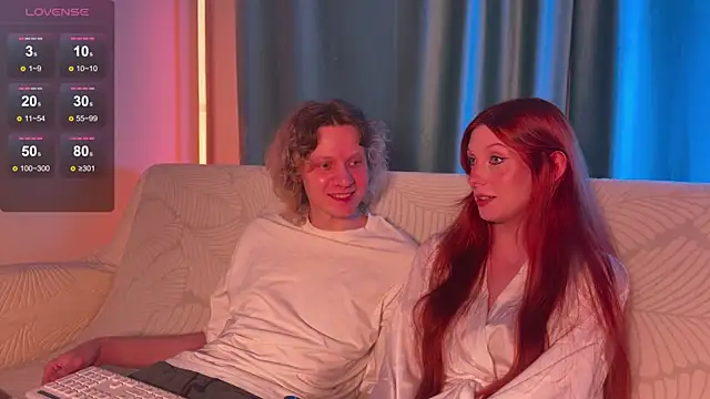 EternalDream  online show from April 23, 2026, 7:38 pm