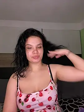 Karolina Velvet online show from March 9, 2026, 9:41 pm