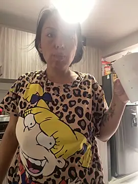 Snapshot of Emma_Sanz__ chatting on March 8, 2026, 4:11 pm Emma Sanz online show from March 8, 2026, 4:11 pm