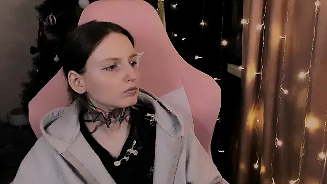 Snapshot of Onyxix chatting on February 9, 2026, 5:39 pm Onyxix online show from February 9, 2026, 5:39 pm