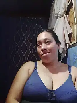 Snapshot of May_Bombs chatting on May 8, 2026, 1:00 am May Bombs online show from May 8, 2026, 1:00 am