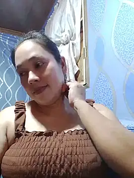 Snapshot of May_Bombs chatting on May 16, 2026, 2:49 pm May Bombs online show from May 16, 2026, 2:49 pm