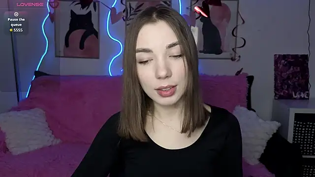 Adriennes online show from February 23, 2026, 2:47 pm