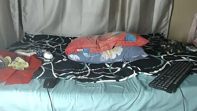 PussyFarrie online show from March 15, 2026, 6:30 am