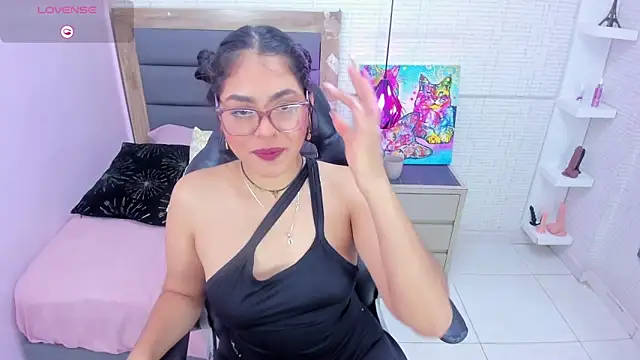 LISIEMARGOTH online show from May 29, 2026, 1:09 pm