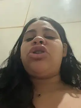 Snapshot of Adriputinha chatting on April 7, 2026, 5:57 pm Adriputinha online show from April 7, 2026, 5:57 pm