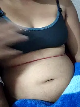 Tiay 009 online show from February 6, 2026, 6:55 pm