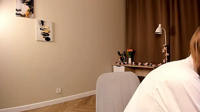 Snapshot of VictorMencia chatting on February 26, 2026, 9:14 pm VictorMencia online show from February 26, 2026, 9:14 pm