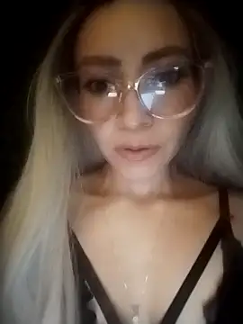 Katestar77 online show from March 27, 2026, 4:40 pm