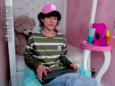 thanier 18 online show from February 17, 2026, 8:04 pm