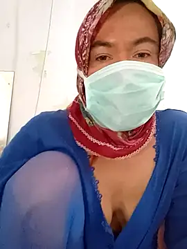 turbanlim07 online show from March 4, 2026, 10:43 am