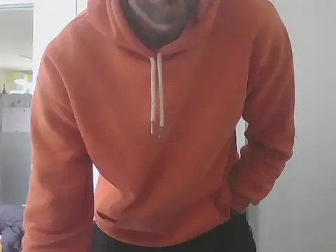 Snapshot of willyhot_hot chatting on April 28, 2026, 12:43 pm willyhot hot online show from April 28, 2026, 12:43 pm