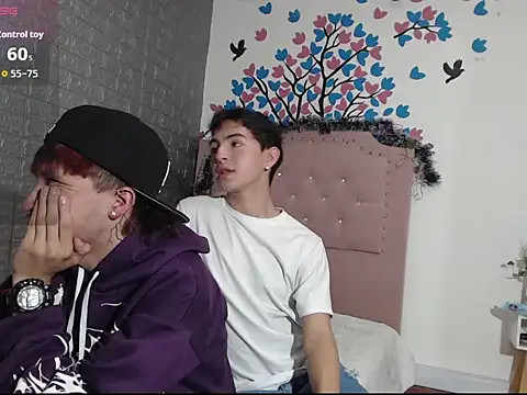 Snapshot of Damian20261 chatting on February 21, 2026, 10:33 pm Damian20261 online show from February 21, 2026, 10:33 pm