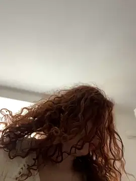 Snapshot of Anna__Desire chatting on February 15, 2026, 11:19 am Anna Desire online show from February 15, 2026, 11:19 am