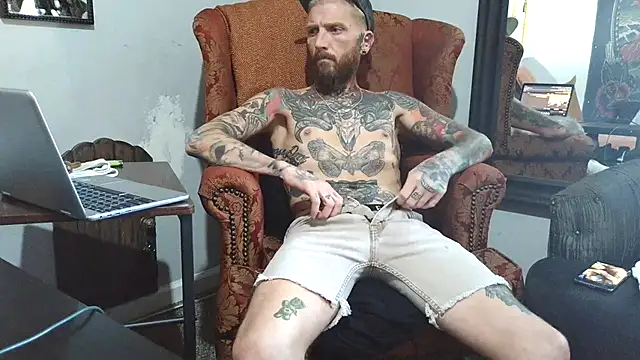 F D R  online show from April 4, 2026, 4:37 pm