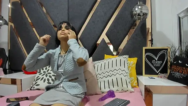 Snapshot of Maggyx chatting on February 26, 2026, 1:32 pm Maggyx online show from February 26, 2026, 1:32 pm