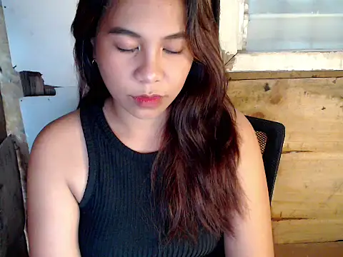 Snapshot of KristinaValerie22 chatting on March 1, 2026, 4:47 am KristinaValerie22 online show from March 1, 2026, 4:47 am