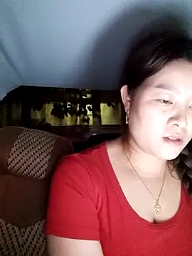 Jennie dogy online show from April 29, 2026, 3:49 pm