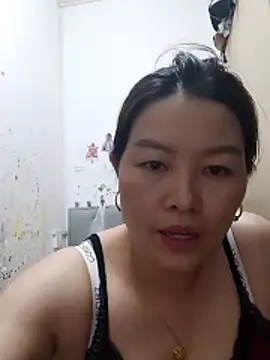 Snapshot of Jennie_dogy chatting on May 26, 2026, 2:02 pm Jennie dogy online show from May 26, 2026, 2:02 pm