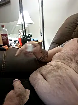 Snapshot of ldhurstII chatting on February 4, 2026, 5:57 am ldhurstII online show from February 4, 2026, 5:57 am