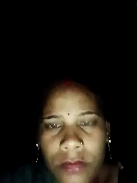 Snapshot of Hot_ree64 chatting on February 17, 2026, 3:29 pm Hot ree64 online show from February 17, 2026, 3:29 pm