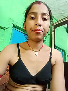 Snapshot of Cut_it73 chatting on February 20, 2026, 6:37 am Cut it73 online show from February 20, 2026, 6:37 am