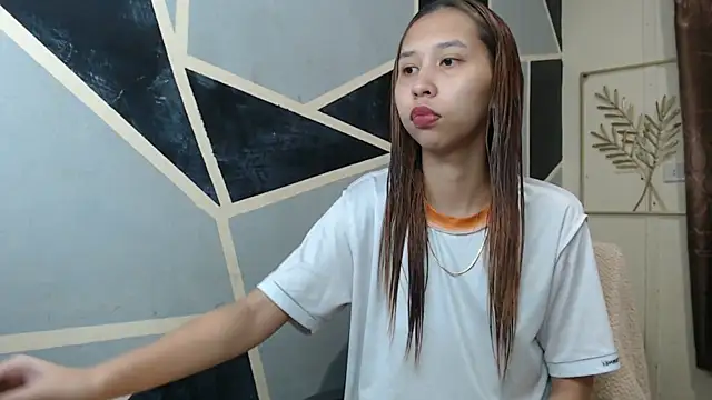 Snapshot of Charming_lexi chatting on April 23, 2026, 8:46 am Charming lexi online show from April 23, 2026, 8:46 am