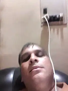 Snapshot of indiandesivillegeboy chatting on June 3, 2026, 6:16 am indiandesivillegeboy online show from June 3, 2026, 6:16 am