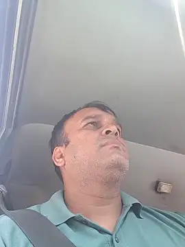 Snapshot of indiandesivillegeboy chatting on June 17, 2026, 5:21 am indiandesivillegeboy online show from June 17, 2026, 5:21 am