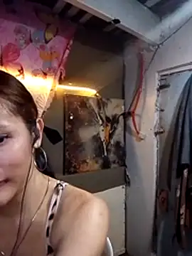 GeorginaLove09 online show from May 22, 2026, 8:32 am