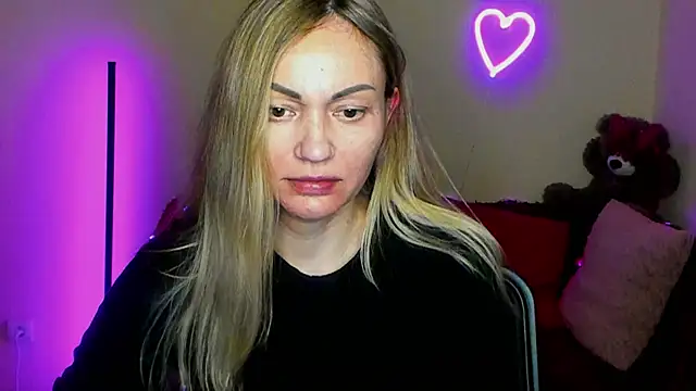 BlondMikey22 online show from April 7, 2026, 5:46 pm