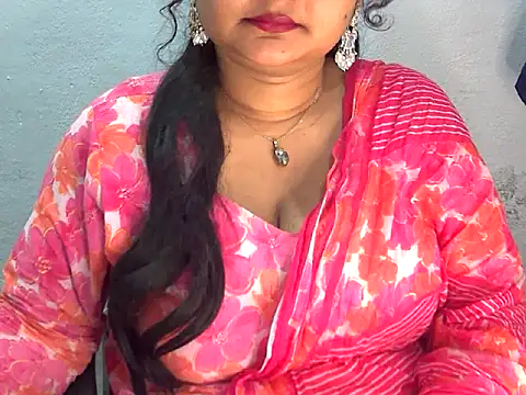 Snapshot of Saniya_K2 chatting on April 27, 2026, 3:43 pm Saniya K2 online show from April 27, 2026, 3:43 pm