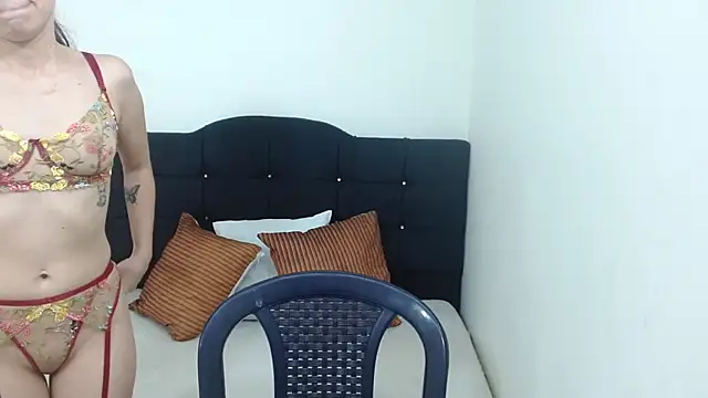 SugarBlanc online show from March 19, 2026, 4:05 am