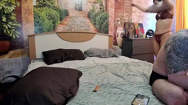 Snapshot of _littleangie_ chatting on February 14, 2026, 2:41 am littleangie online show from February 14, 2026, 2:41 am