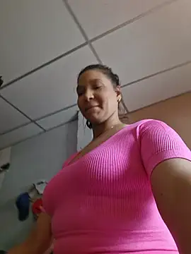 Snapshot of morenaasa chatting on March 26, 2026, 5:18 pm morenaasa online show from March 26, 2026, 5:18 pm