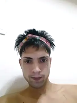 Snapshot of CubanoxxxSex chatting on February 17, 2026, 8:22 am CubanoxxxSex online show from February 17, 2026, 8:22 am