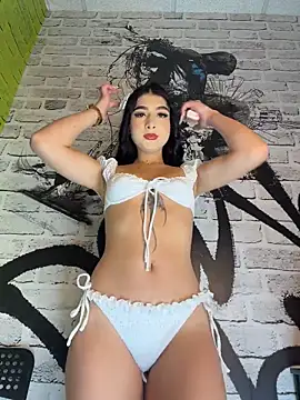 Snapshot of BadLilAngelXXX chatting on June 29, 2026, 1:11 pm BadLilAngelXXX online show from June 29, 2026, 1:11 pm