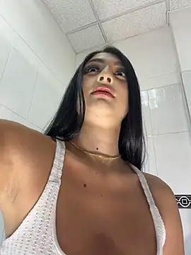 Snapshot of BadLilAngelXXX chatting on July 4, 2026, 1:17 pm BadLilAngelXXX online show from July 4, 2026, 1:17 pm