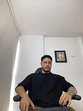MattiaDupont online show from March 24, 2026, 9:42 pm