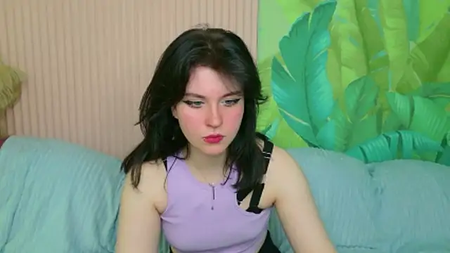 Snapshot of Milana_Bold chatting on February 18, 2026, 8:49 pm Milana Bold online show from February 18, 2026, 8:49 pm