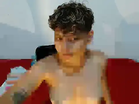 scarletfox  3 online show from February 22, 2026, 1:40 am