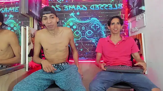 Snapshot of Wonka_1 chatting on March 28, 2026, 8:19 pm Wonka 1 online show from March 28, 2026, 8:19 pm