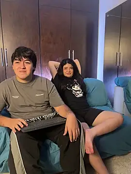 EmilyAndAndrew online show from February 15, 2026, 3:36 am