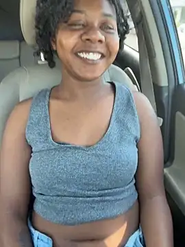 Ebony Queeen online show from May 5, 2026, 1:52 pm