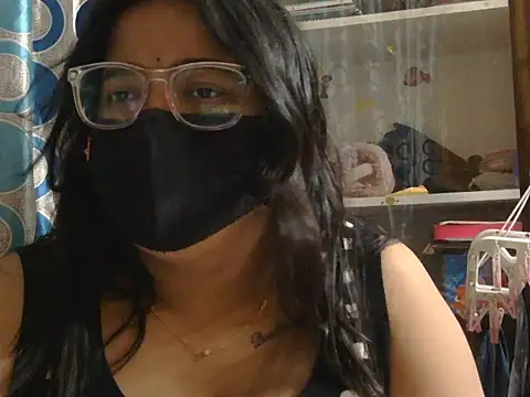 Snapshot of GangbangCouple chatting on May 5, 2026, 10:01 am GangbangCouple online show from May 5, 2026, 10:01 am