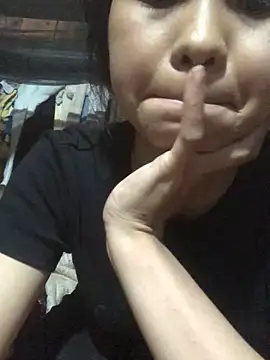 Snapshot of nonakana chatting on March 23, 2026, 5:44 am nonakana online show from March 23, 2026, 5:44 am