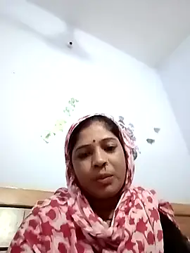 Snapshot of Horney_Bhabhi chatting on May 3, 2026, 8:20 am Horney Bhabhi online show from May 3, 2026, 8:20 am