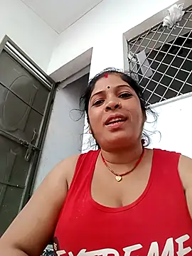 Snapshot of Horney_Bhabhi chatting on May 5, 2026, 12:13 pm Horney Bhabhi online show from May 5, 2026, 12:13 pm