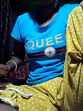 Snapshot of Sweet-runi chatting on June 26, 2026, 2:38 am Sweet-runi online show from June 26, 2026, 2:38 am